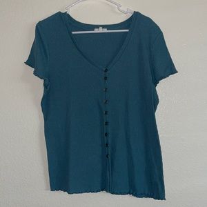 🌻XXL Maurices Ribbed V-neck Blouse💖